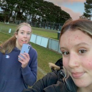 Meet your Posher, Sienna